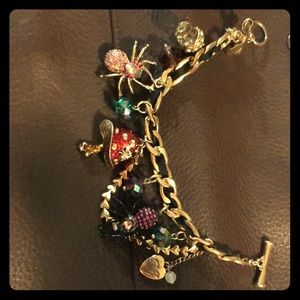 BETSEY JOHNSON ENCHANTED FOREST CHARM BRACELET.